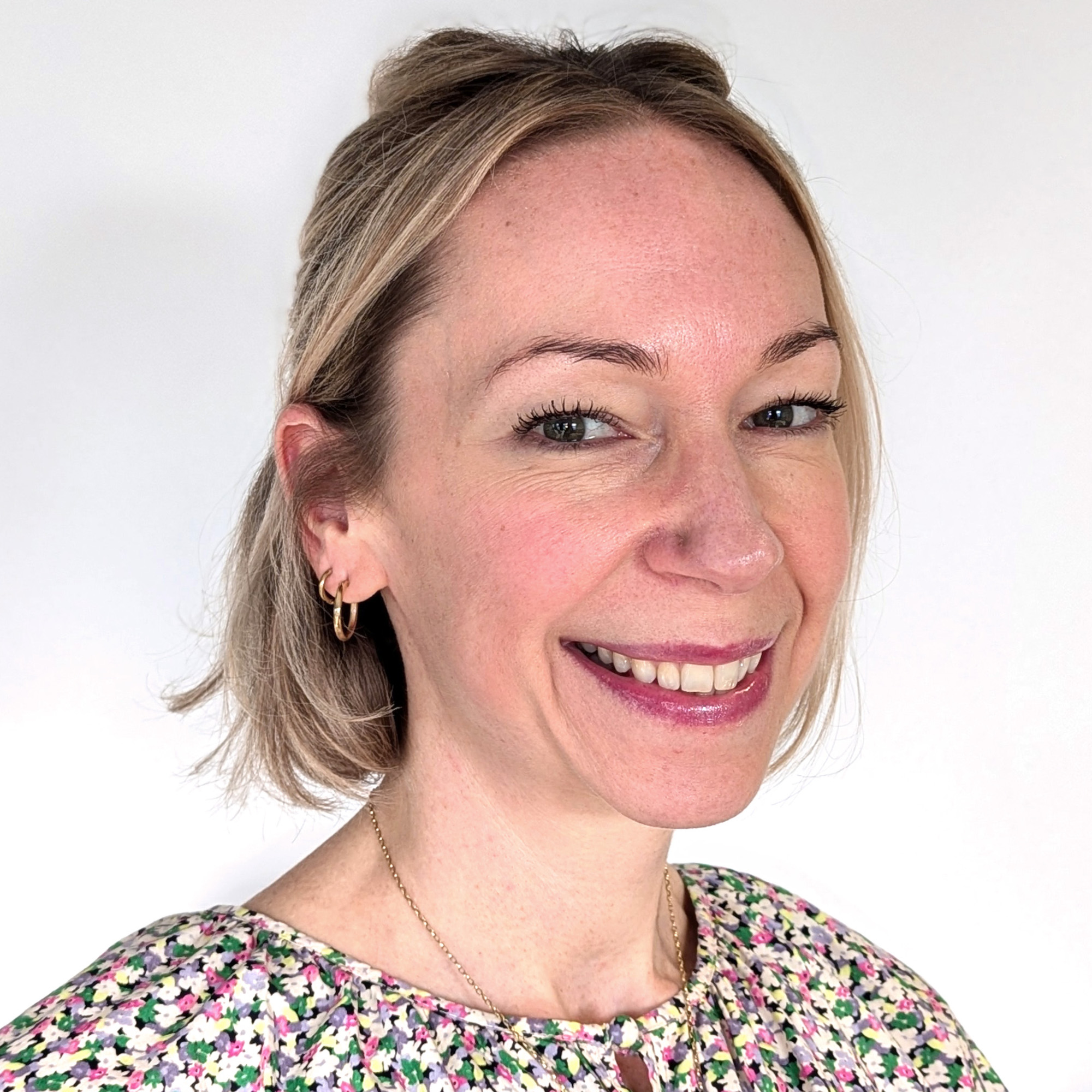 Headshot of Leah Aspinall, head of design at Blinds2Go