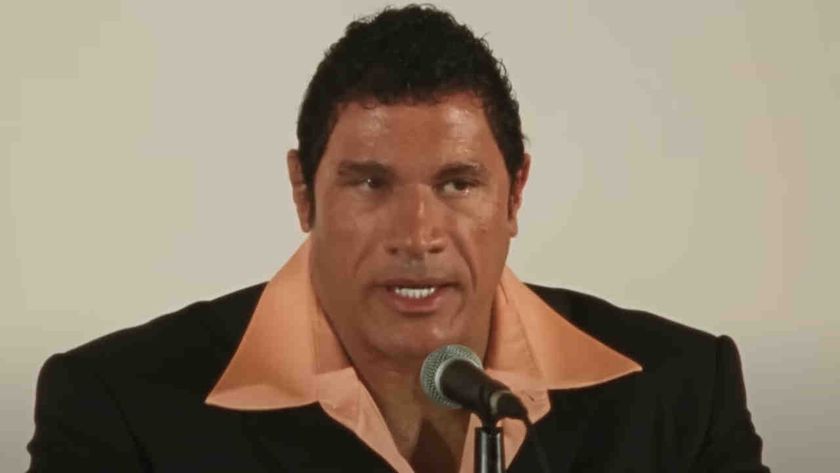 Mark Kerr (Dwayne &quot;The Rock&quot; Johnson) addresses the press in The Smashing Machine