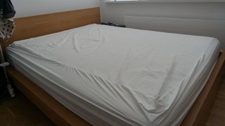 White mattress protector