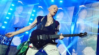 Phil Collen performing live