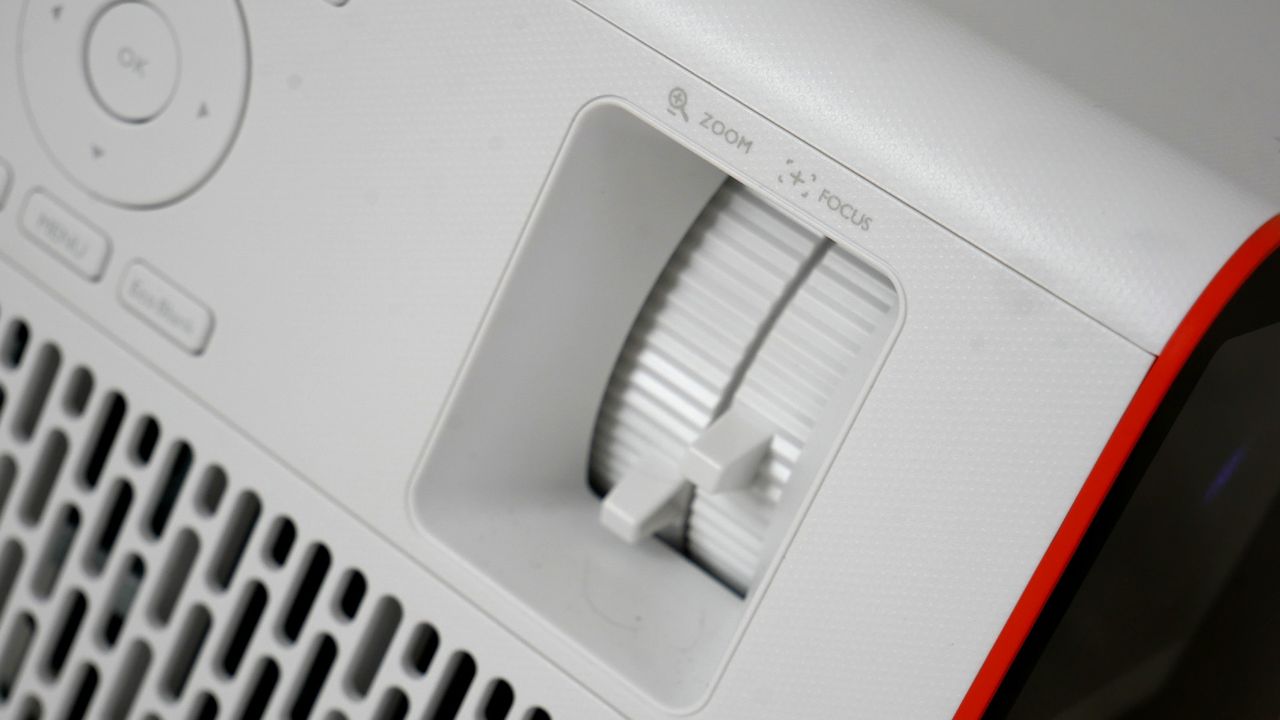 BenQ X3000i gaming projector