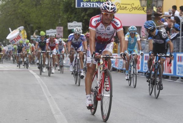 Di Luca (Katusah) was fourth