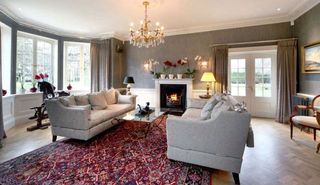 hampshire country house sitting room