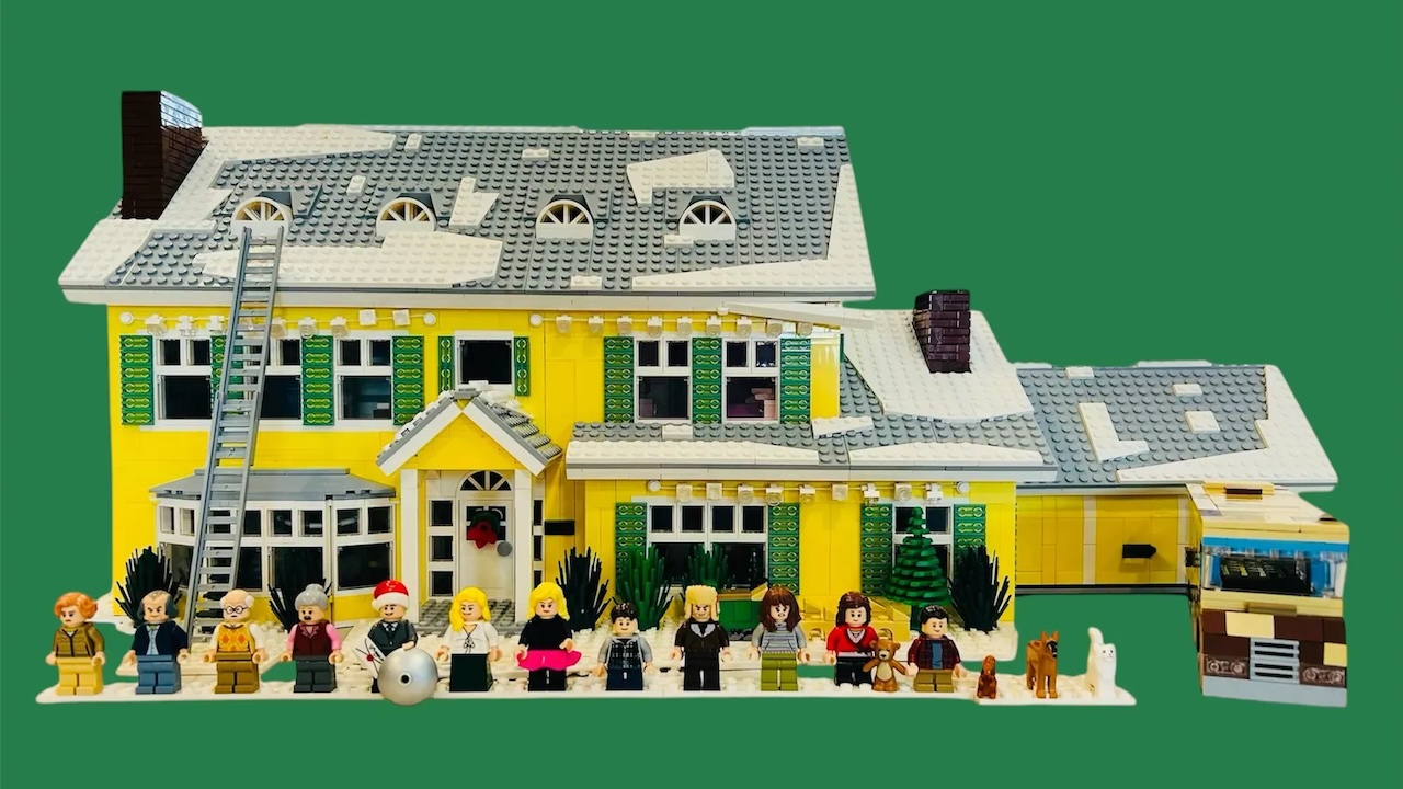 LEGO Ideas Griswold Christmas Vacation house