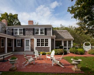 Cape Cod house style