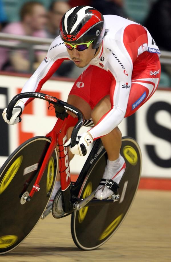 Kazunari Watanabe (Japan) in the 200m tt qualifying round of the men's sprint