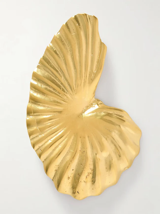 YSSO, Birth of Venus Brooch