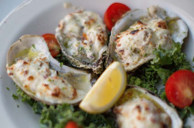 Best Bermuda bars and restaurants