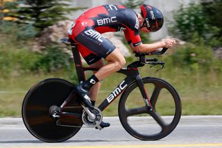 Taylor Phinney (BMC) set the fastest pace early on