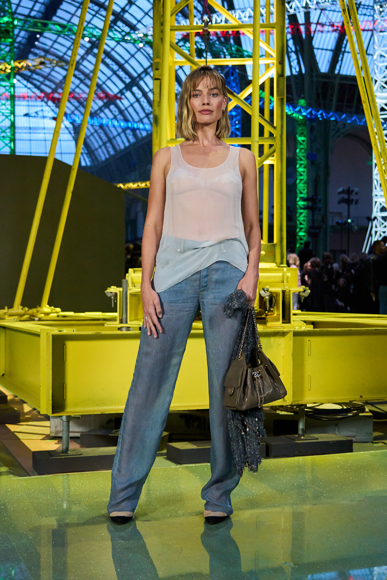 margot robbie at the chanel aw26 show