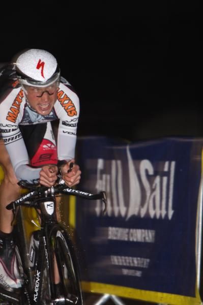 UnitedHealthcare's Chris Baldwin, second overall last year, makes his way through the rain.