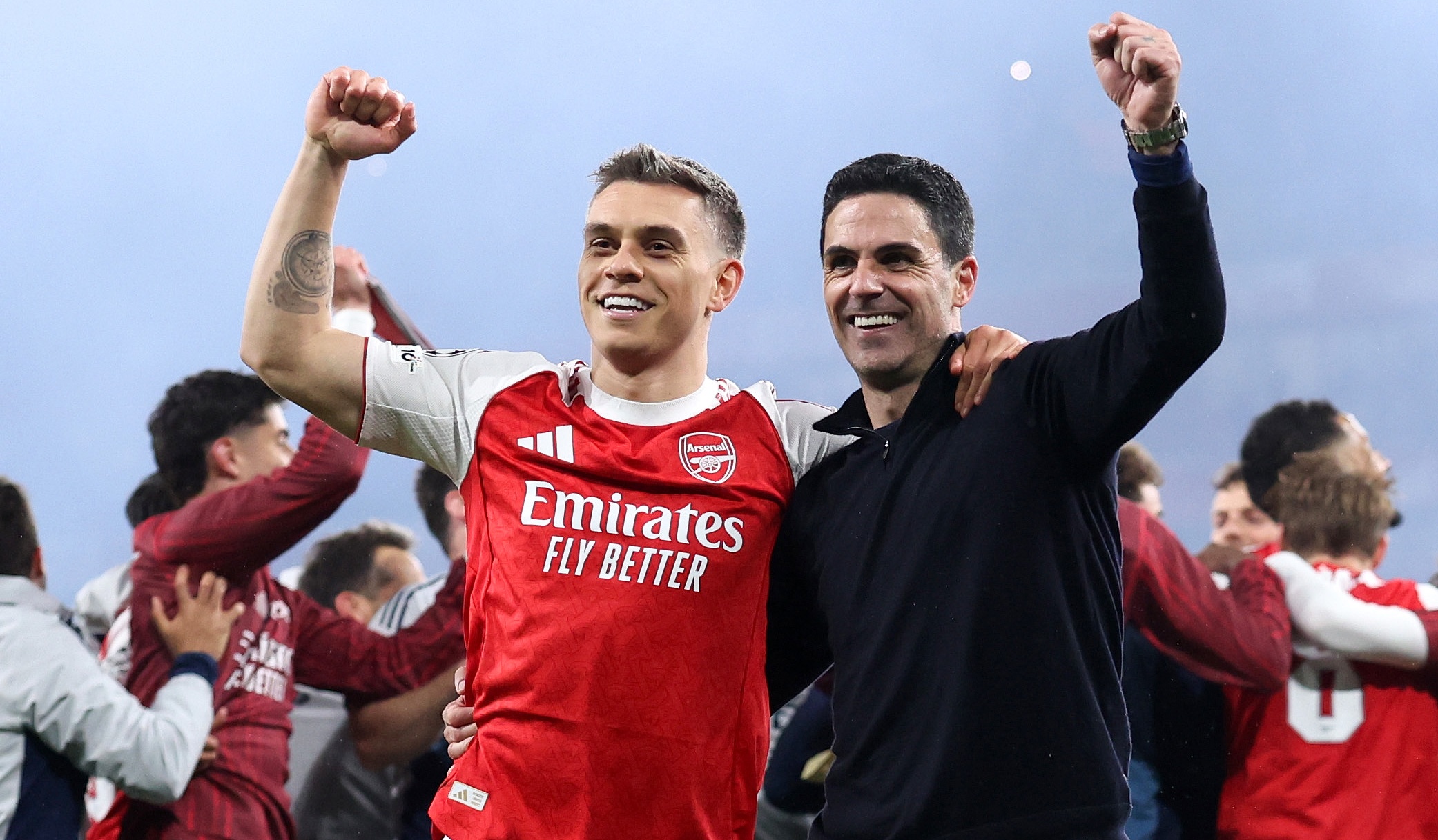 Mikel Arteta manager / head coach of Arsenal celebrates with Leandro Trossard after the UEFA Champions League 2025/26 Semi Final Second Leg match between Arsenal FC and Atletico de Madrid