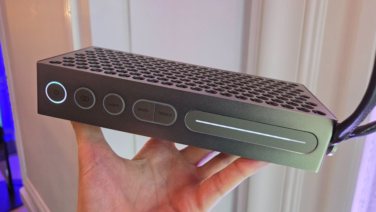 Loewe Neo speaker