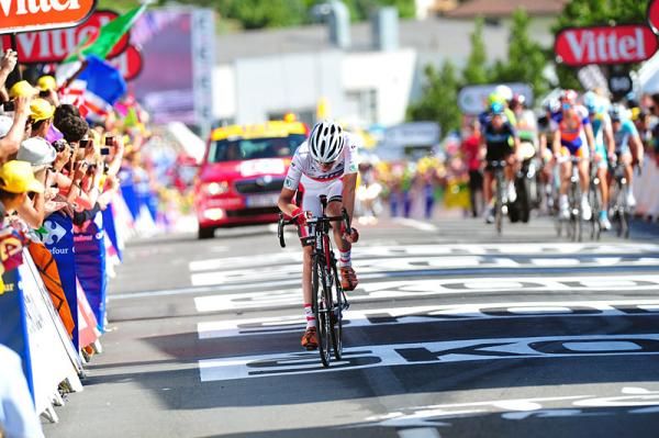 Tejay van Garderen (BMC) lost contact with the yellow jersey group in the closing kilometres of stage 10 and finished alone in 27th place.