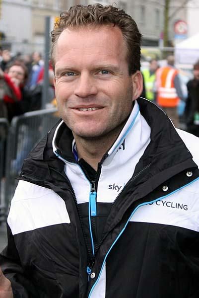 The Sky team management was beaming after Flecha's win.