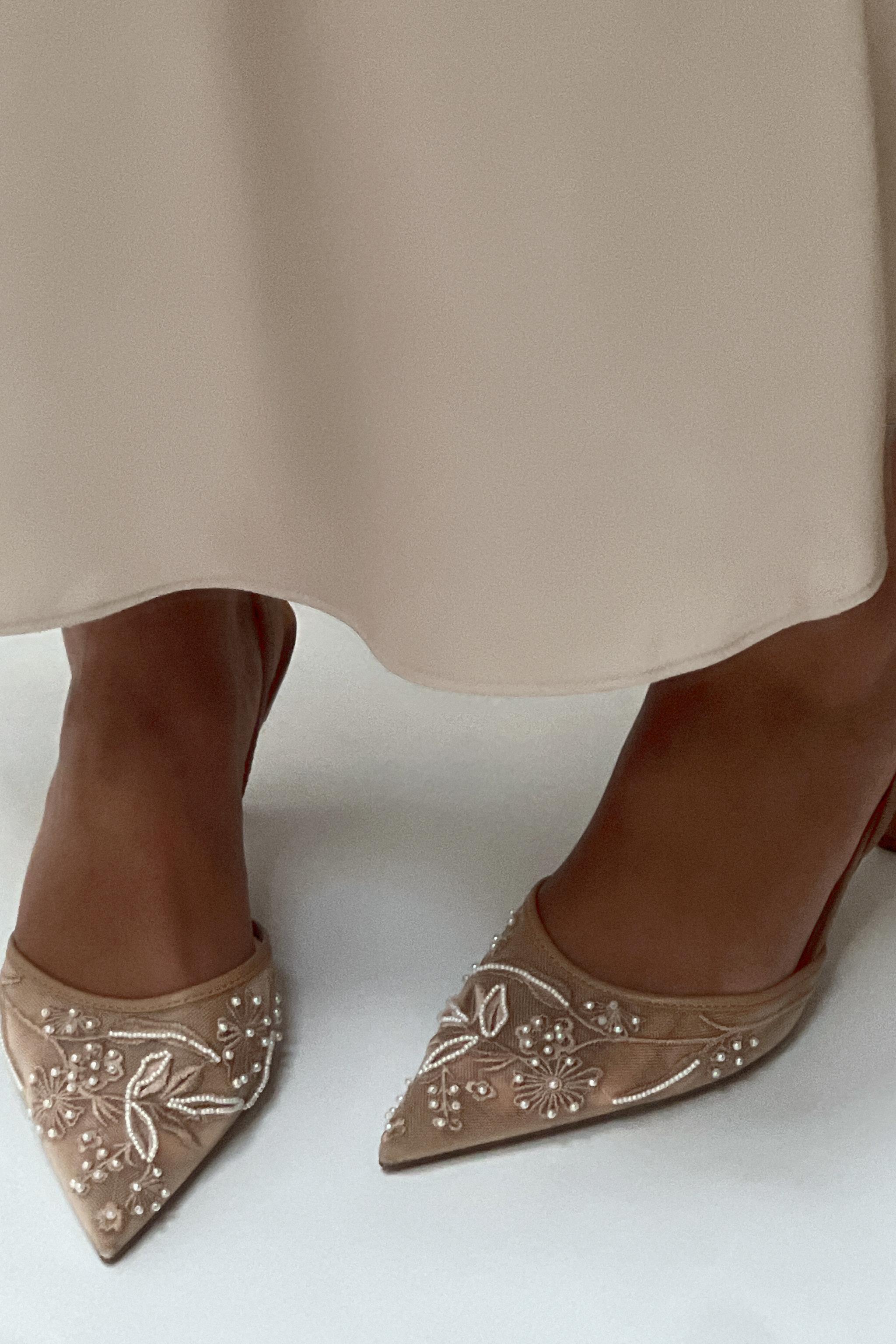 Embroidered Mesh Slingback Shoes