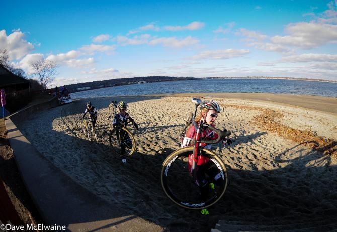 Emma White (Cyclocrossworld.com) leading the race at the end of the beach run