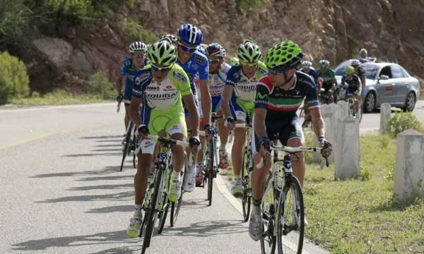 Giovanni Visconti (Movistar) leads the main contenders