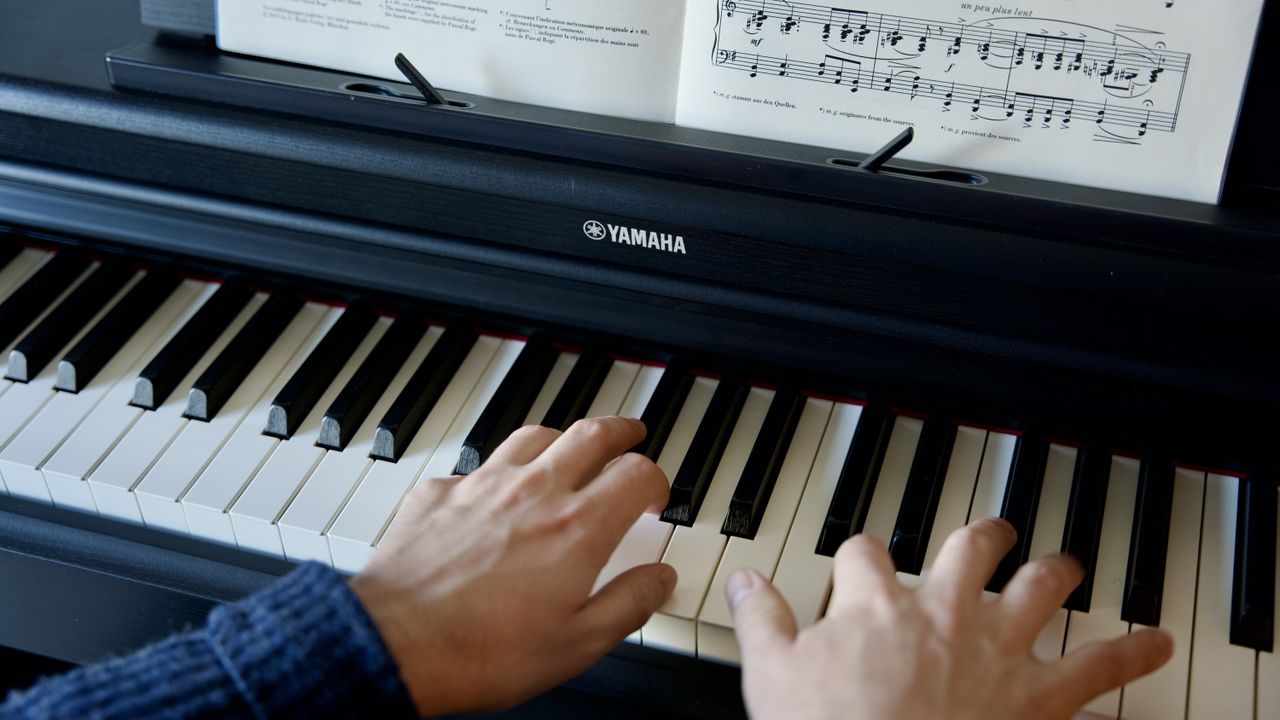 Yamaha YDP-165 review