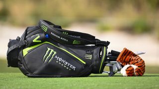 Photo of Tiger Woods' golf bag