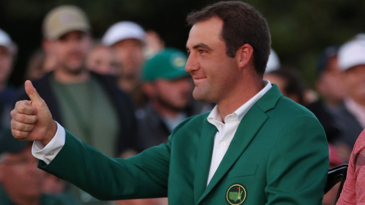 Scottie Scheffler in his Masters Green Jacket