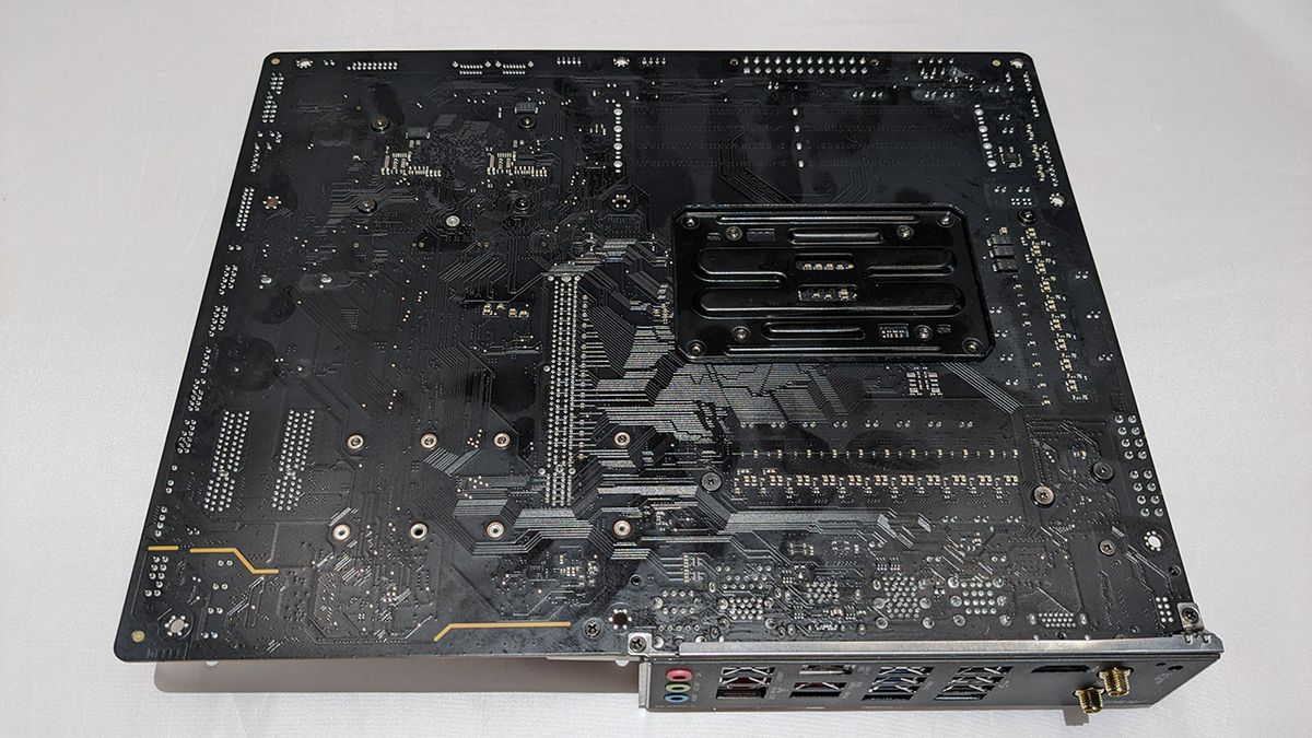 Gigabyte X670 Aorus Elite AX