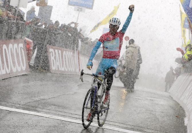 Vincenzo Nibali finishes his Giro d'Italia campaign in style, with a victory on Tre Cime di Lavaredo