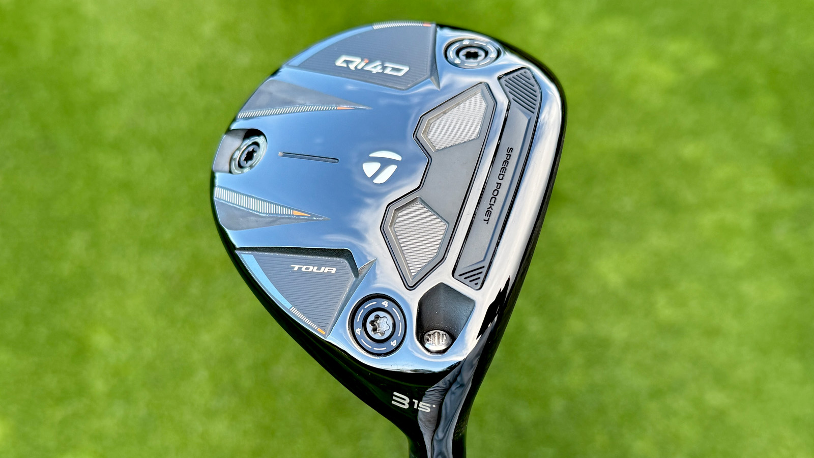 TaylorMade Qi4D Tour Fairway Wood