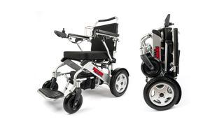 The Porto Mobility Ranger Quattro photographed from the side and when folded to show how compact it can be