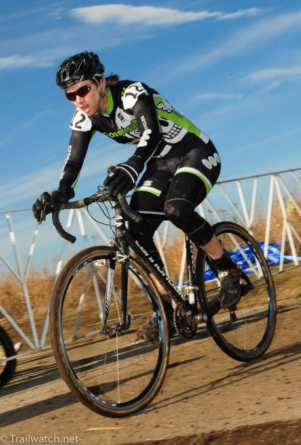 Sally Annis (Crossresults.com) won one championship already this week
