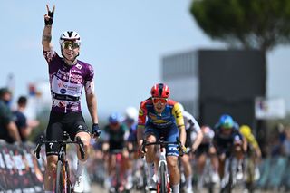Vuelta a Burgos Feminas: Lorena Wiebes triumphant again in another bunch sprint on stage 2