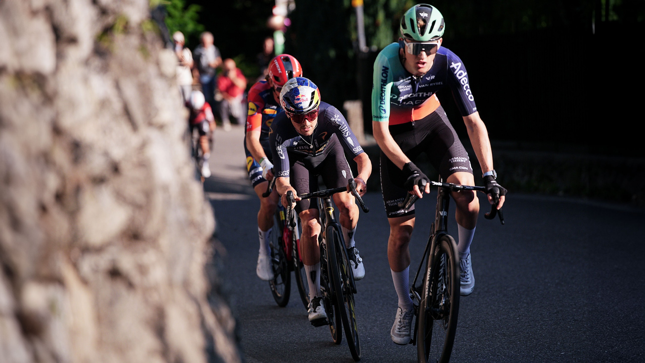 A new frontier in rider unity, Pogačar-less unpredictability, and how to honour the rainbow jersey &ndash; Reflections from Il Lombardia
