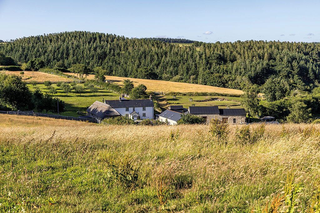 Properties for sale in or near national parks: Beadon Farm, Hennock, Bovey Tracey, South Devon
