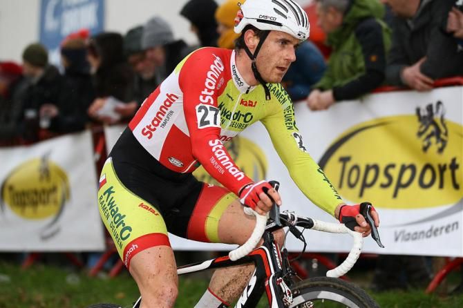 Martin Bina (Kwadro-Stannah) sent Twitter aflutter with the description of his DNF due to a mechanical.