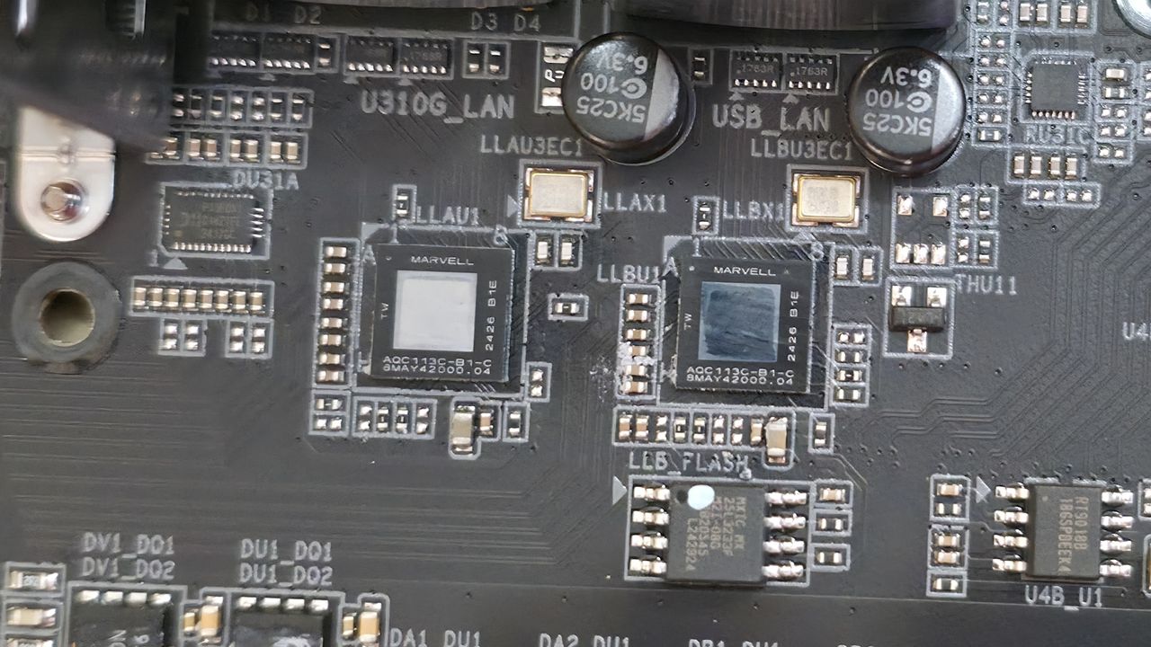 Gigabyte X870E Aorus Xtreme AI Top - IC's