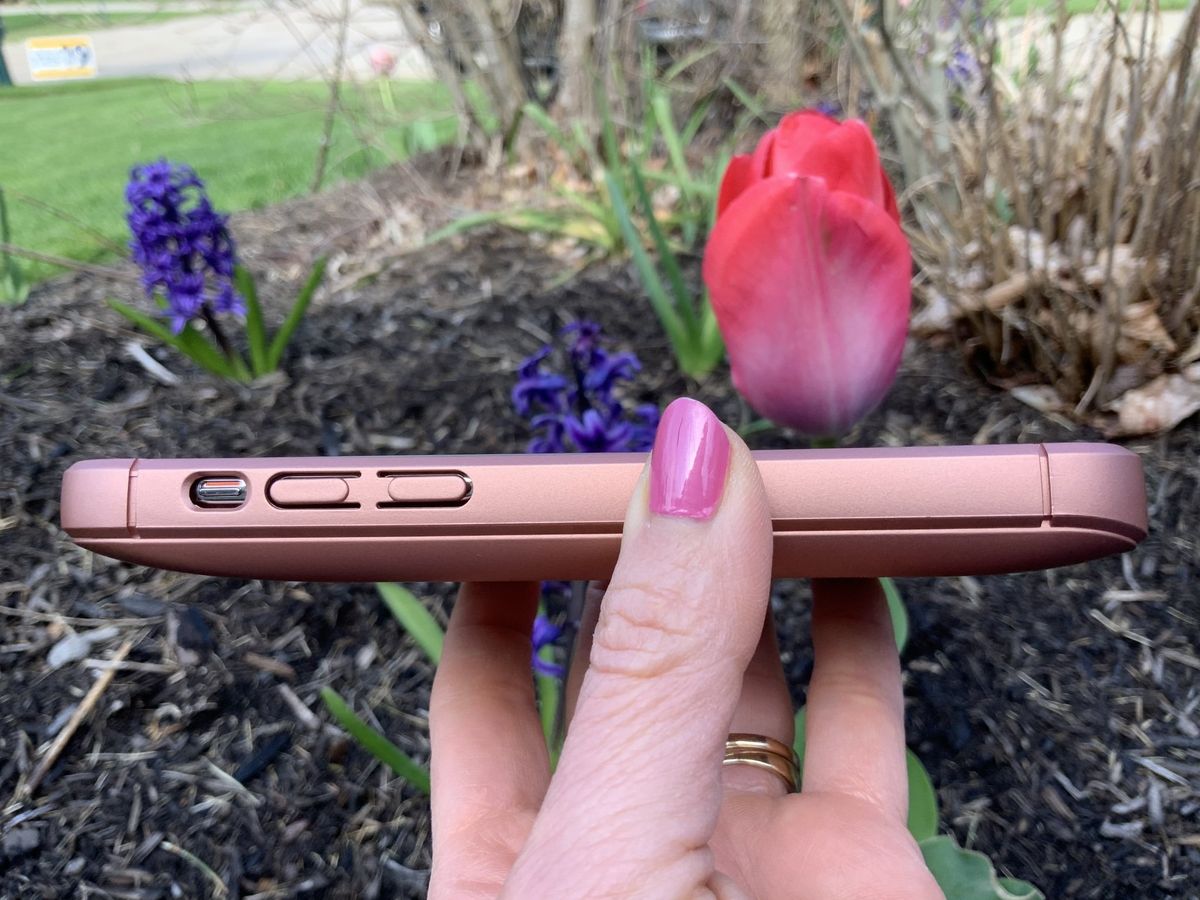 Casely Battery-Powered Charging Case on iPhone 11 Pro