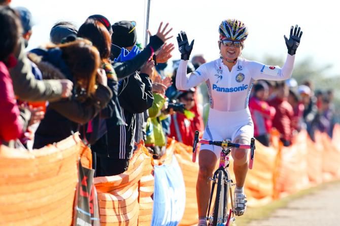 Ayako Toyooka wins another round of UCI 'cross