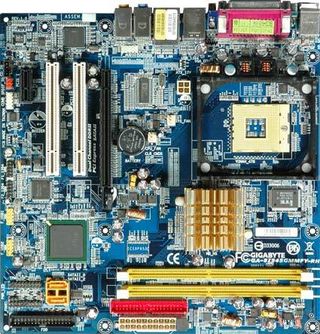 Intel: Mobile On Desktop Motherboard By Gigabyte - Dual Core Notebook