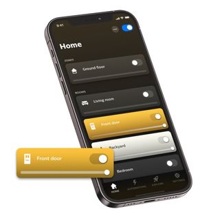 En telefon viser Philips Hue-appen