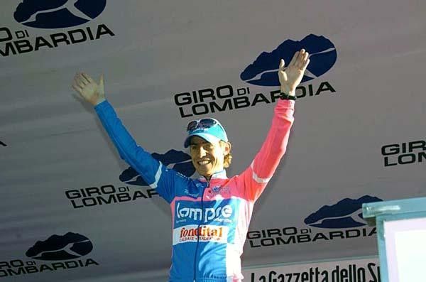 Cunego on the podium and having such a great end to the season would make anybody smile.