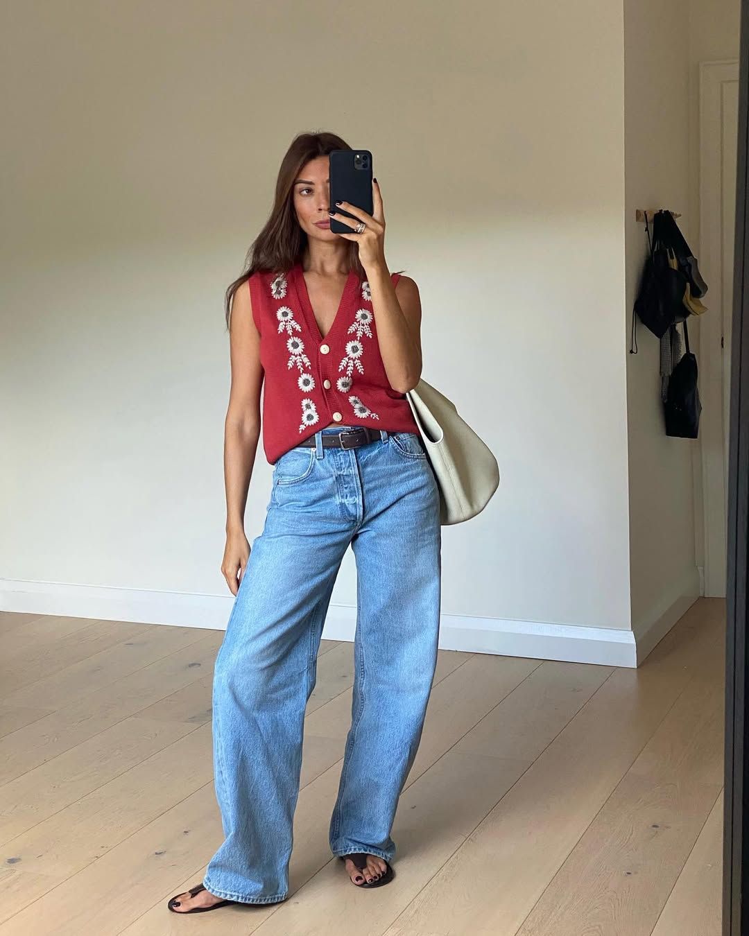 Summer Outfits With Red