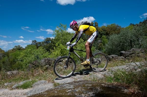 Race leader Luis Le&atilde;o Pinto en route to winning another stage.