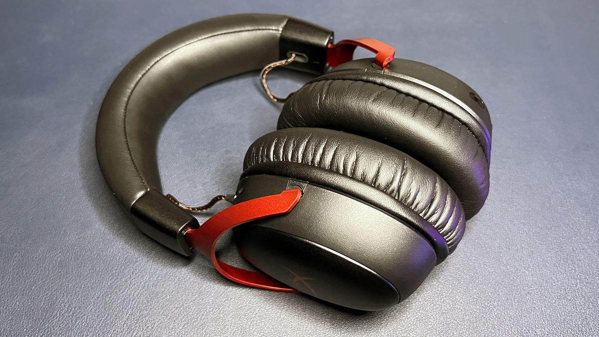 HyperX Cloud III Wireless