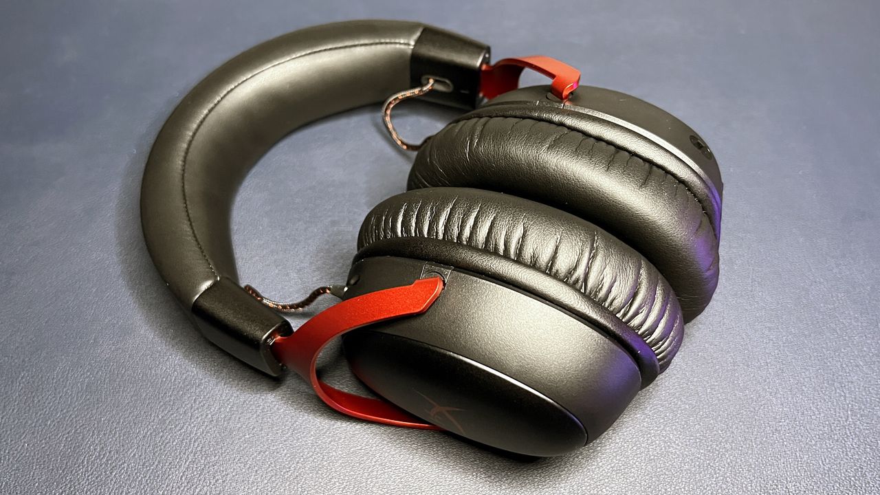 HyperX Cloud III Wireless