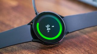 Samsung galaxy watch first charge sale