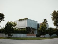 Miami house by studiokp2, a minimalist concrete building with clean surfaces and monumental volumes