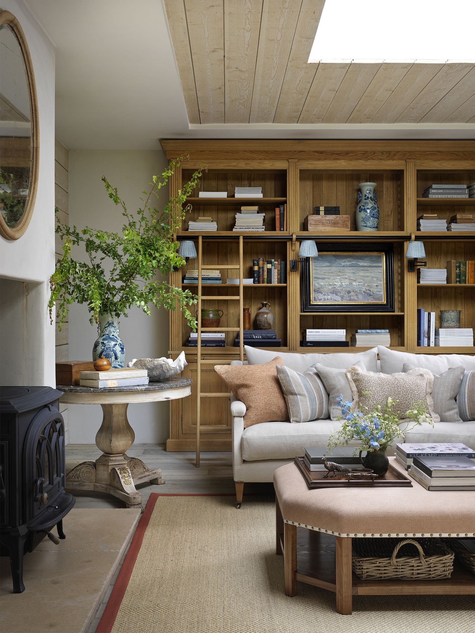 11 space-saving organizing tips for small living rooms | Homes and Gardens