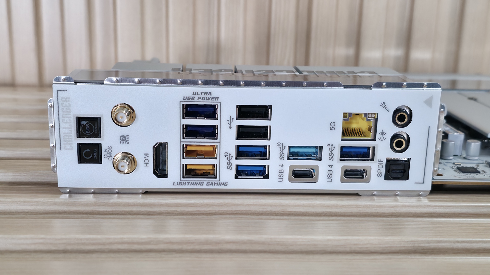 ASRock X870E Challenger Wifi