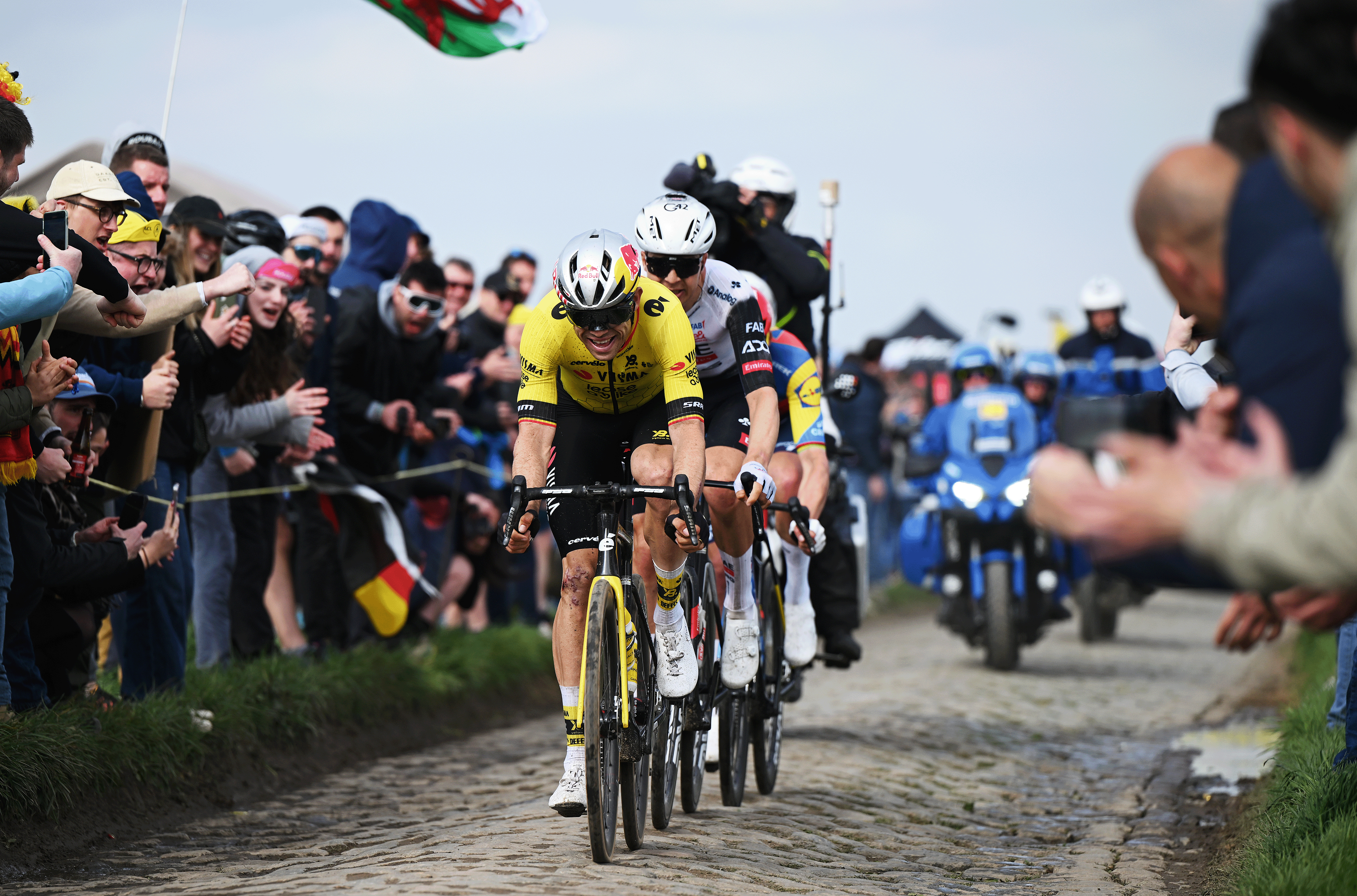 ROUBAIX, FRANCE - APRIL 13: Wout Van Aert of Belgium and Team Visma | Lease a Bike competes in the chase group during the 122nd Paris - Roubaix 2025 a 259.2km one day race from Compiegne to Roubaix / #UCIWT / on April 13, 2025 in Roubaix, France. (Photo by Dario Belingheri/Getty Images)