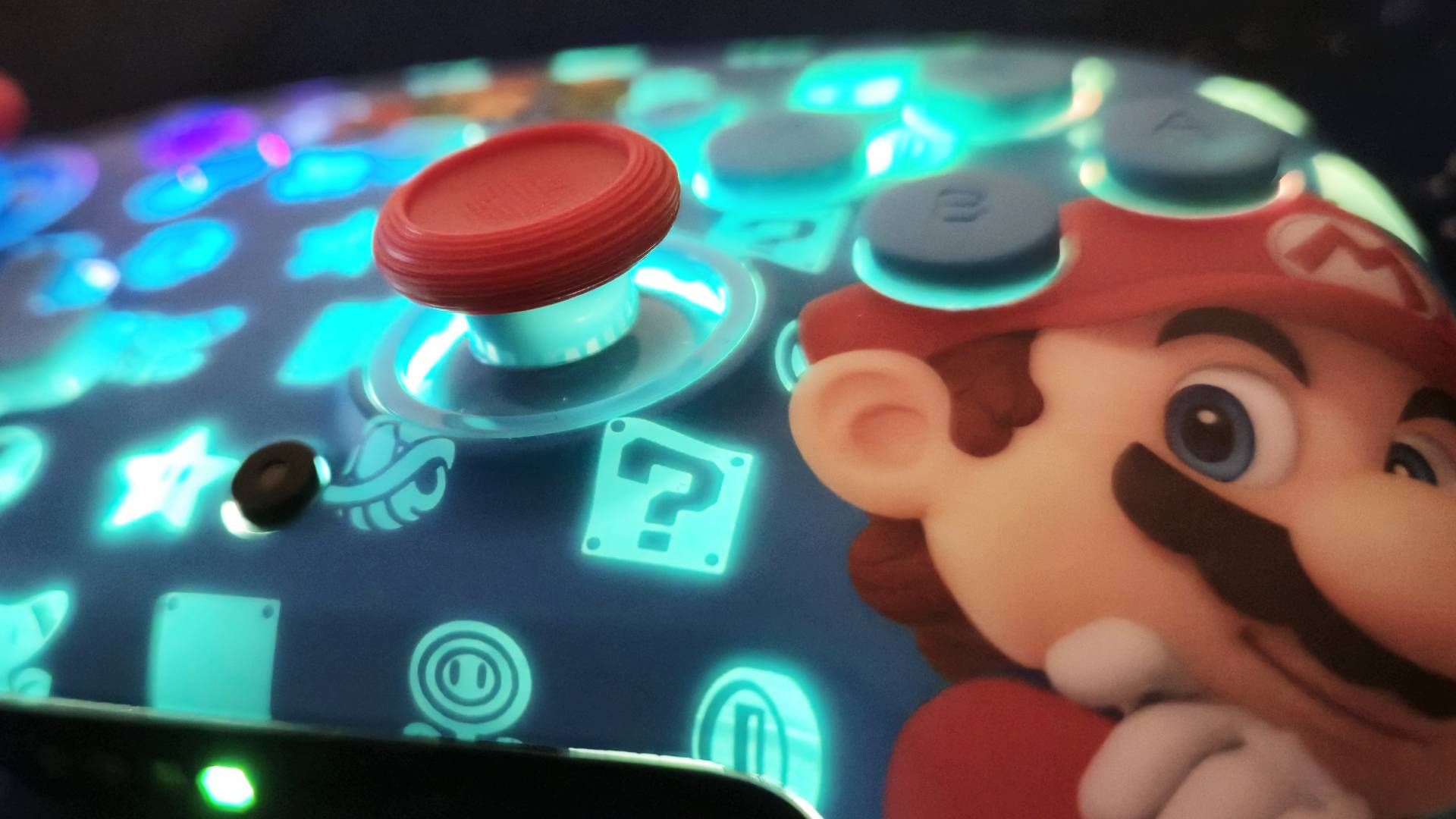 I'm an RGB defender, and this Mario and Luigi Switch 2 controller is prime reason why